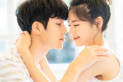 彼氏にもっとキスされたい キスする男性心理 キス誘うテクニック4つ 1 2 Mimot ミモット