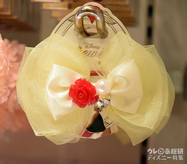 シフォンが春らしいヘアアクセサリー