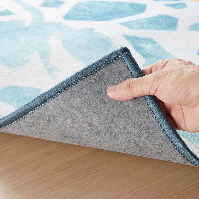 海の世界をイメージしたプリントラグ「アリエル」｜￥ 12,900 （税込）