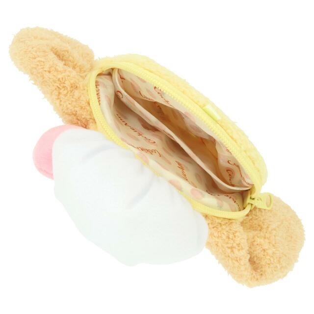 ポーチ 2,300円｜「ダッフィー＆フレンズのワンダーズ・バイ・ユア・サイド」グッズ｜販売店舗：東京ディズニーシー「マクダックス・デパートメントストア」｜発売日：2026年6月2日（火）