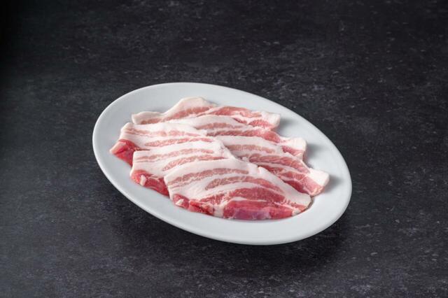 「神戸ポーク バラ(醤油タレ)」<期間:2025年6月28日~7月27日>【「牛恋 池袋店」に最強コスパランチ登場!和牛ミックスホルモン・神戸ポーク・国産米が“1,650円”で食べ放題!】