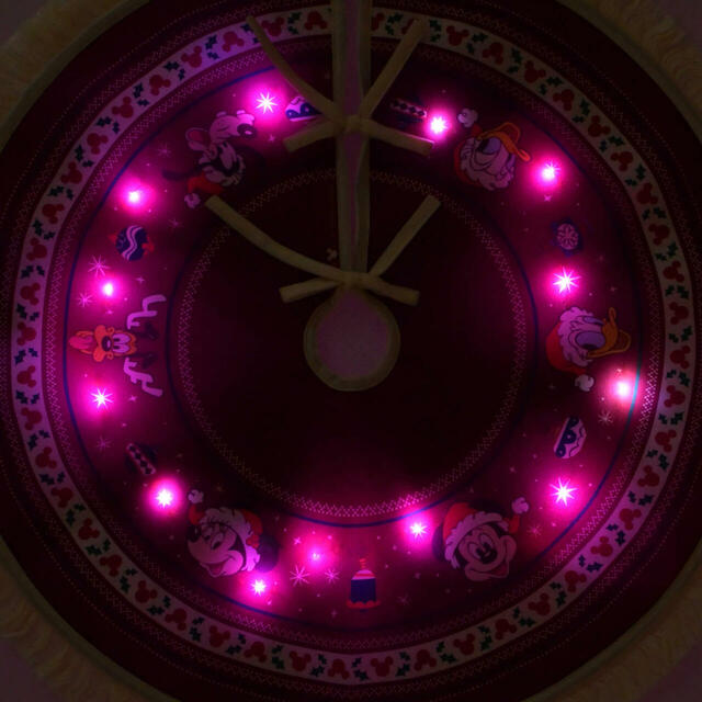 ミッキー&フレンズ ツリースカート ライトアップ DISNEY CHRISTMAS 4,800円