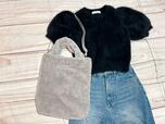 いつものデニムコーデがおしゃれに格上げ♪【JILL by JILL STUART限定付録 ショルダーストラップつきふわもこファートート】 
