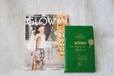 『GLOW（グロー）2023年5月号』【特別付録：MOOMIN（ムーミン）バッグ型が可愛いポーチ3点セット】雑誌と開封前の付録