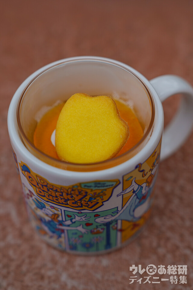 パッションフルーツ・パイナップルゼリー&バニラムース、スーベニアカップ付き