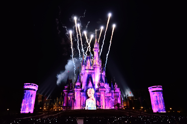 東京ディズニーランド「ワンス・アポン・ア・タイム~スペシャルウィンターエディション~」映画『アナと雪の女王』シーン全公開! ©Disney 49