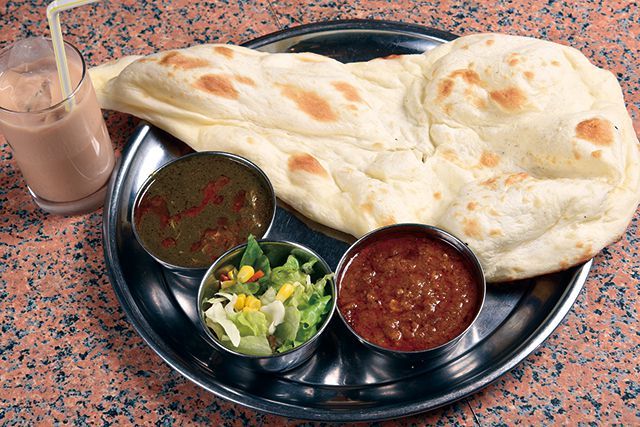 池袋のカレーの名店8／ニューデリー 西口店　お手頃セット　850円