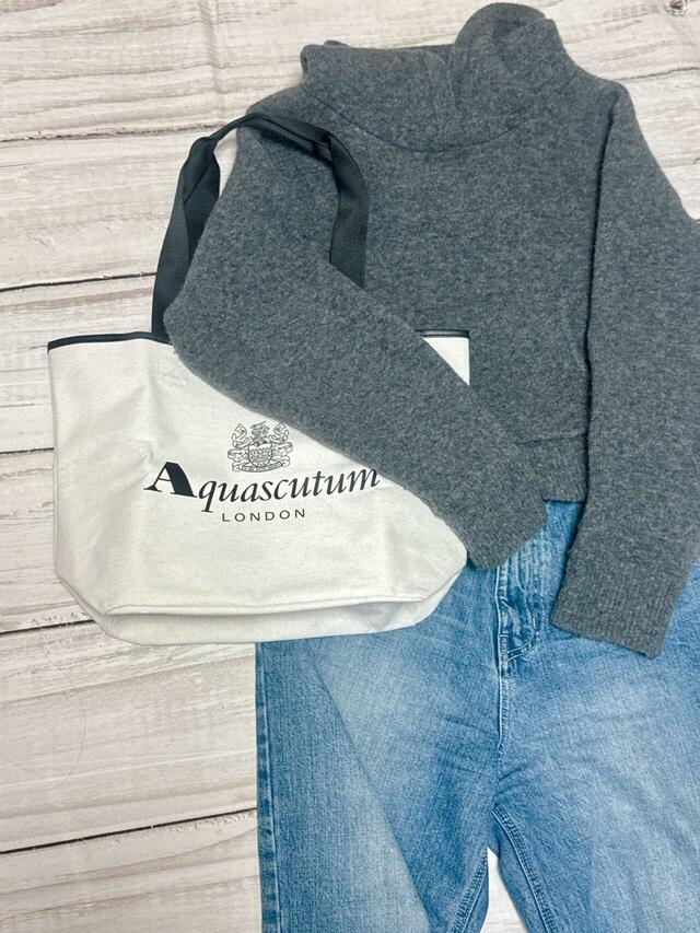 カジュアルなデニムコーデに合わせてもお洒落!