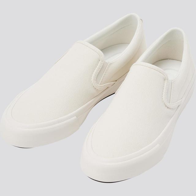 UNIQLO（ユニクロ）コットンキャンバススリッポン