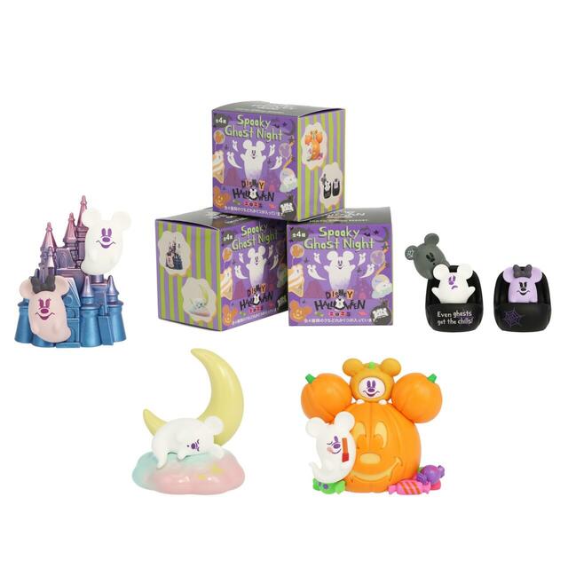 フィギュア 1,600円｜東京ディズニーリゾート「ディズニー・ハロウィーン」スペシャルグッズ｜販売店舗：東京ディズニーランド「ディズニー＆カンパニー」、東京ディズニーシー「エンポーリオ」｜発売日：2025年9月16日（火）