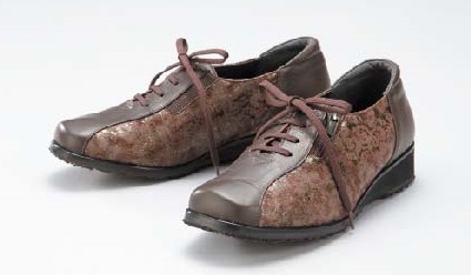 札幌市【靴の福原】婦人牛革ウォーキングシューズ