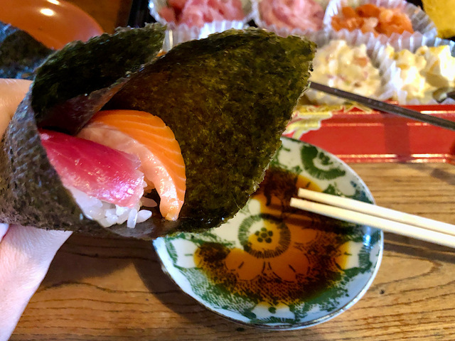 【はま寿司　お家ではま寿司　手巻きセット】シャリとネタの量が適切で綺麗に巻けると嬉しいですね　思わず家族に自慢しちゃいました