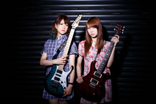 LoVendoЯ・ツインギター対談／魚住有希&宮澤茉凜