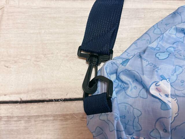 ショルダーストラップは取り外し可能！