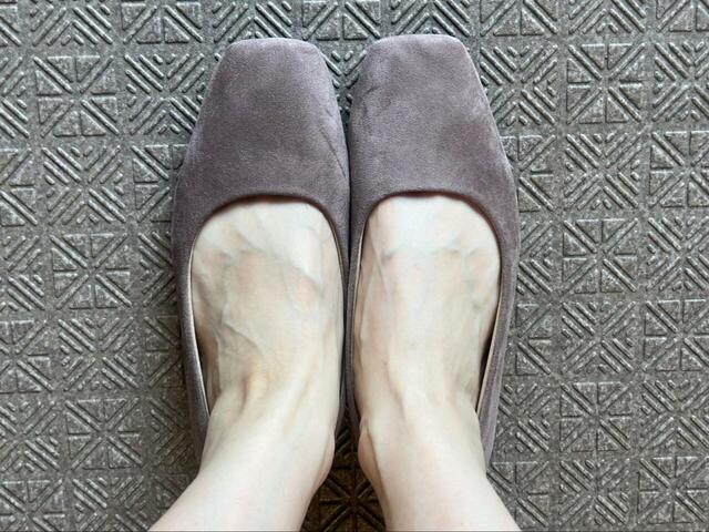 【GU スクエアフラットシューズ】数日履くとだいぶ慣れて違和感もなくなりました!