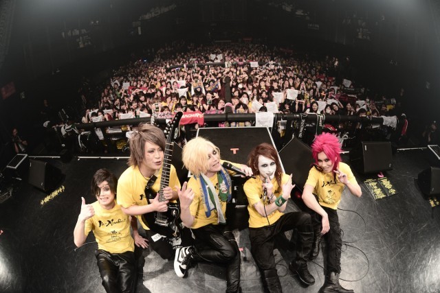 V系】「Jin-Machine」笑いと感動の一夜! 赤坂BLITZワンマンレポ【写真