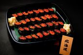 北海道代表　　イクラの軍艦巻き