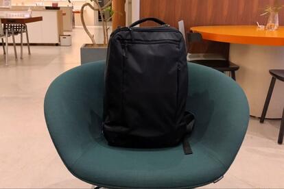 無印良品の「撥水リュック」が凄すぎた！重い荷物もラクに背負えて肩が 