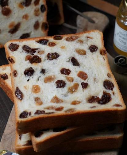 パン好き必見】1本“3千円”超え！超高級「究極のレーズン食パン」の実力