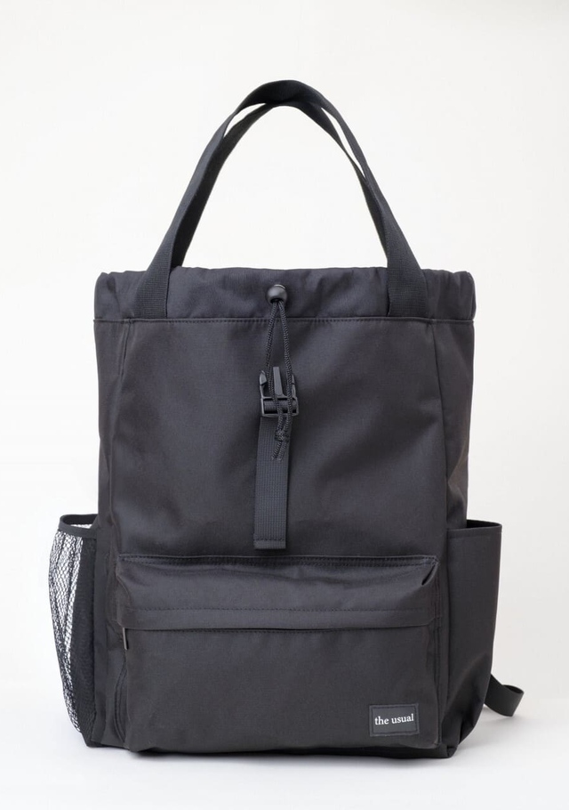 【『スタイリスト佐藤かなさんの理想を叶えた いちばん使える3wayトートバックパックBOOK』（宝島社）】トートバッグとしても使える！