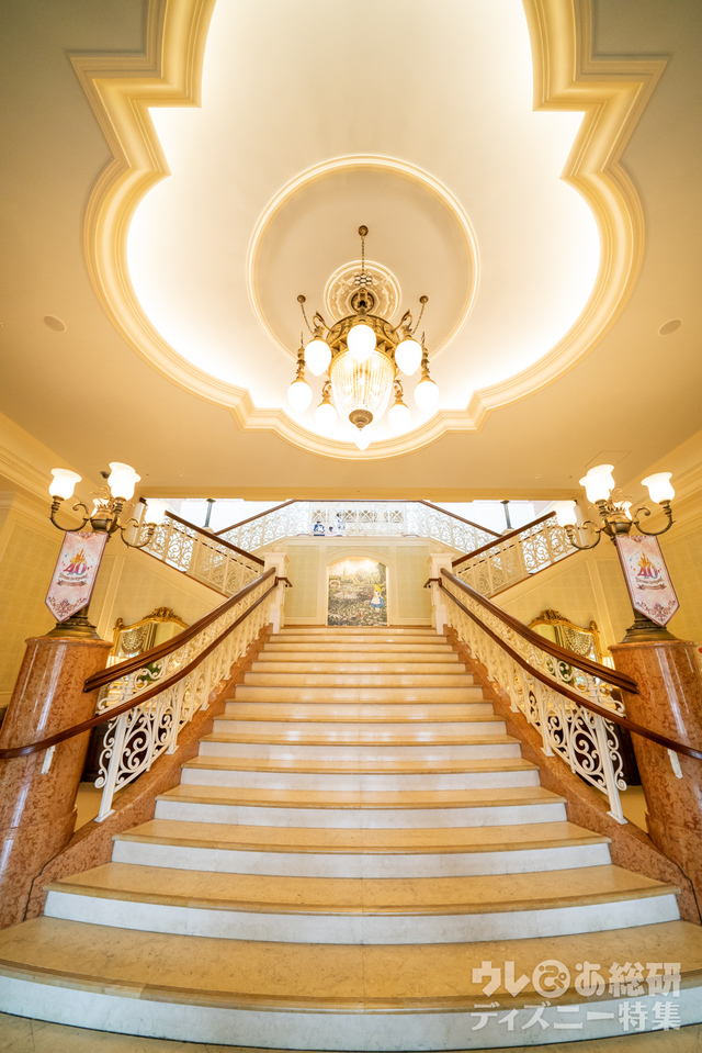 東京ディズニーランドホテル 40周年装飾