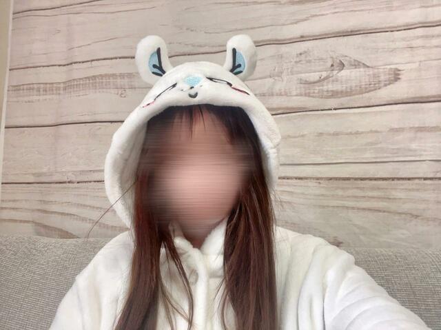 【ファッションセンターしまむら】フードを被った正面から見た図はこんな感じに！お顔が見えてかわいいですね♪