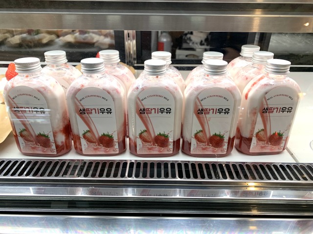 〈MUUNSEOUL〉「生いちごミルク」