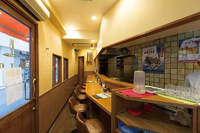 洋食 GOTOO（大塚）　内観