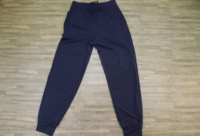 【UNIQLO ウルトラストレッチエアリズムジョガーパンツ】着た瞬間ひんやり