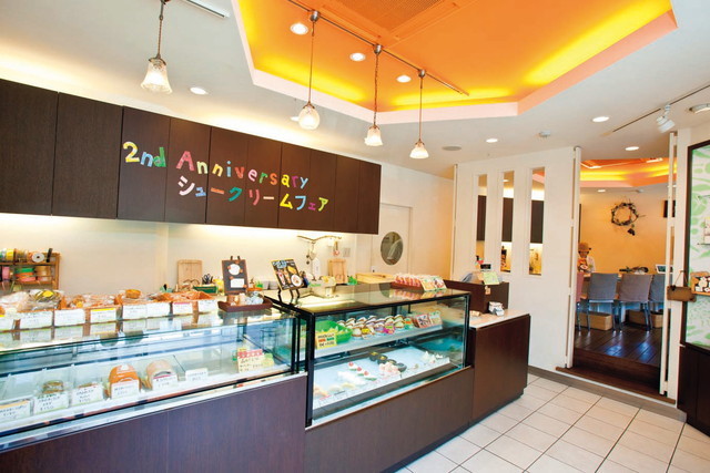 東海ショートケーキ／ballon～porte des legumes　店内
