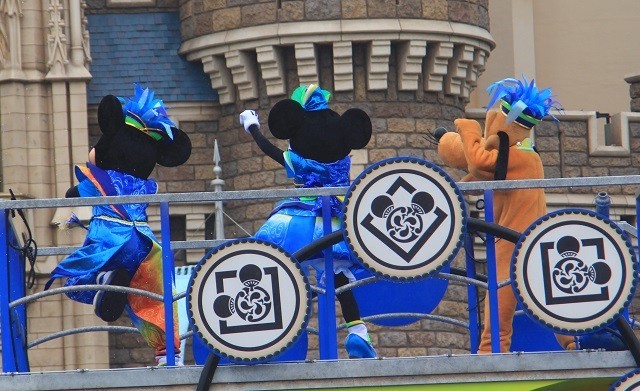 雅絢爛・燦！チームの演舞中のこの振付がかっこいいんです