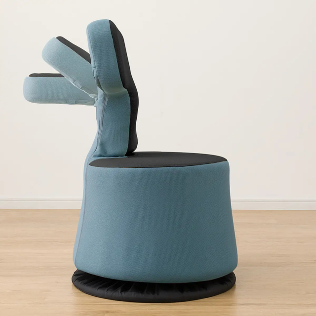 「ニトリ 回転ゲーミング椅子」ゲーミング座椅子の伝統継承