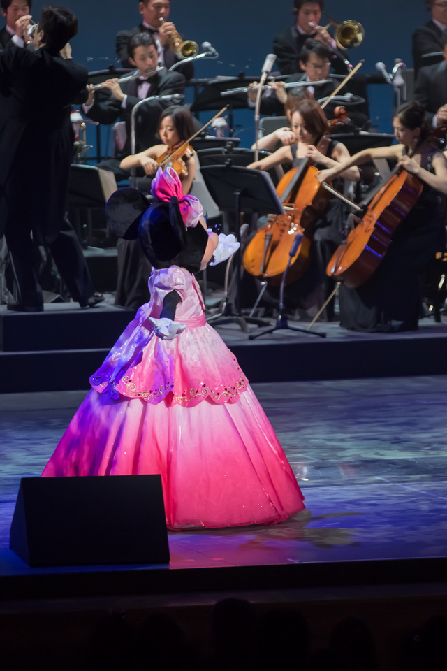 バレンタイン・ナイト 2016 「Season of the Heart」 ミニーマウス 撮影:YOSHI