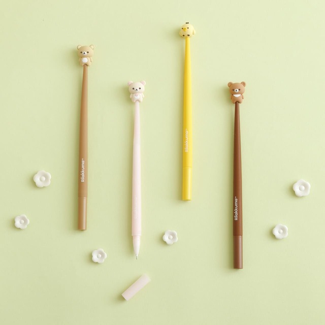 【リラックマ「くねくねボールペン」1,100円】リラックマ、コリラックマ、キイロイトリ、チャイロイコグマの4種類です
