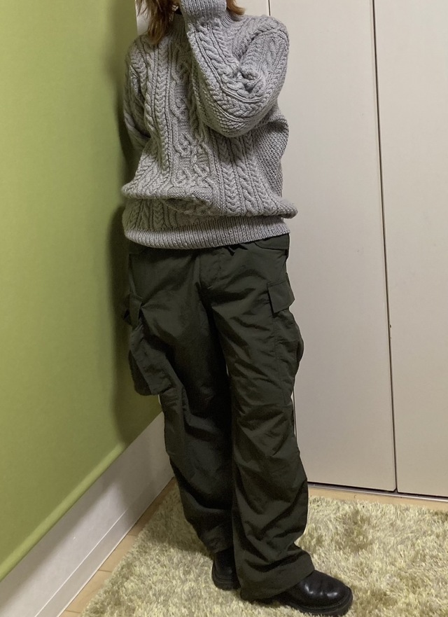 【ワークマン M47タイプユーティリティカーゴパンツ】ニットとの相性も○