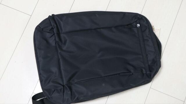 【無印良品 肩の負担を軽くする撥水ナイロンビジネスリュックサック】サイズは縦46×横30×マチ9cm。容量は約21Lです