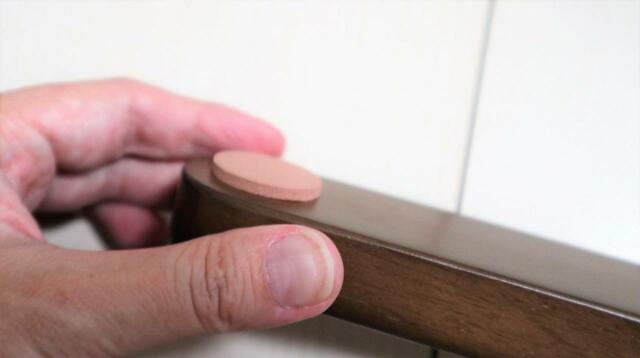 【ニトリ ポールハンガー】土台パーツに滑り止め・キズ防止機能付き