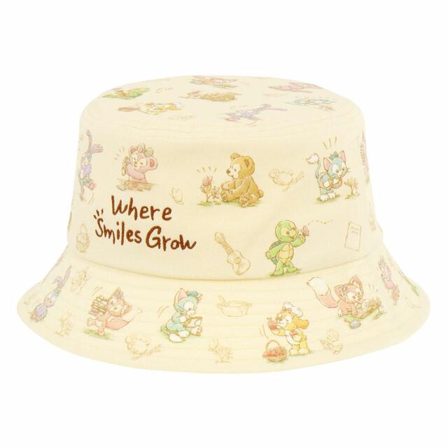 ハット 3,600円｜ダッフィー＆フレンズの「ウェア・スマイルズ・グロウ」グッズ｜東京ディズニーシー｜発売日：2024年7月1日（月）