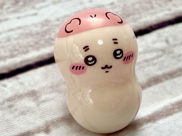 ピンク色の体と頭、そしてこの健気なお顔がたまらなくキュートなカニちゃんこと古本屋♪