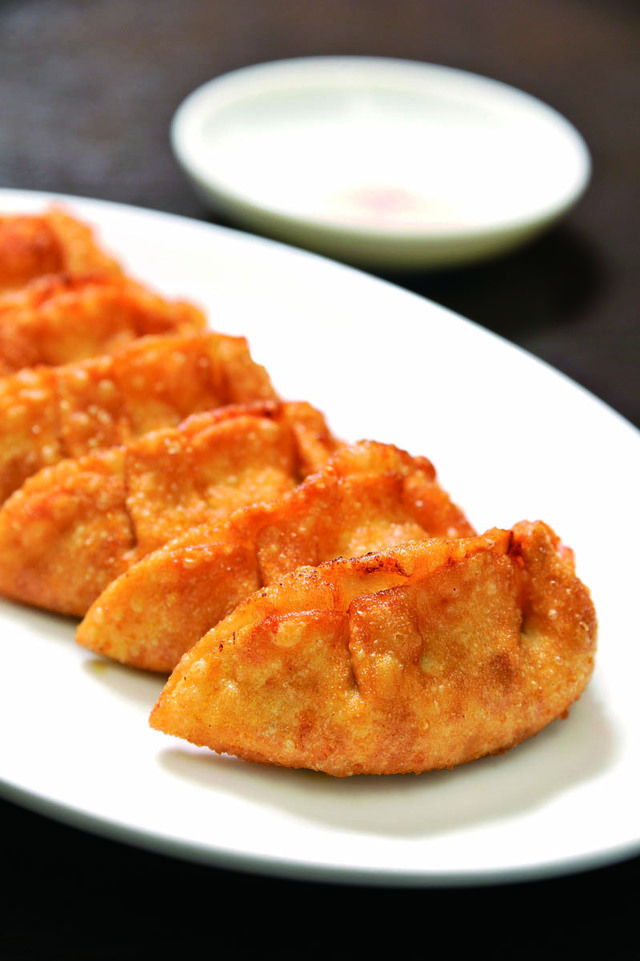 香蘭　焼餃子　250円（6個）