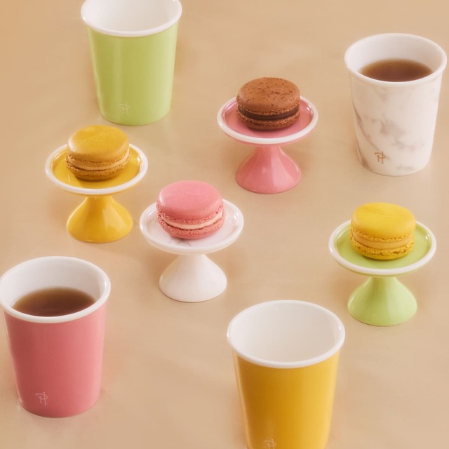 【ピエール・エルメ・パリ×Francfranc】マカロンスタンドとミニカップはセットでのコーディネートがおすすめ