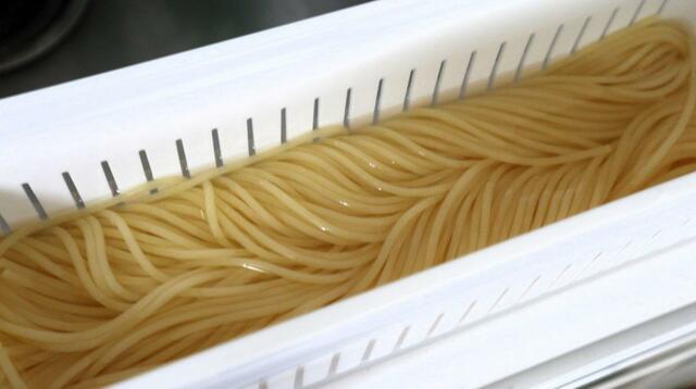 【ニトリ 1台10役スライサーセット・長方形】対流により、ちょうどいいゆで具合です！