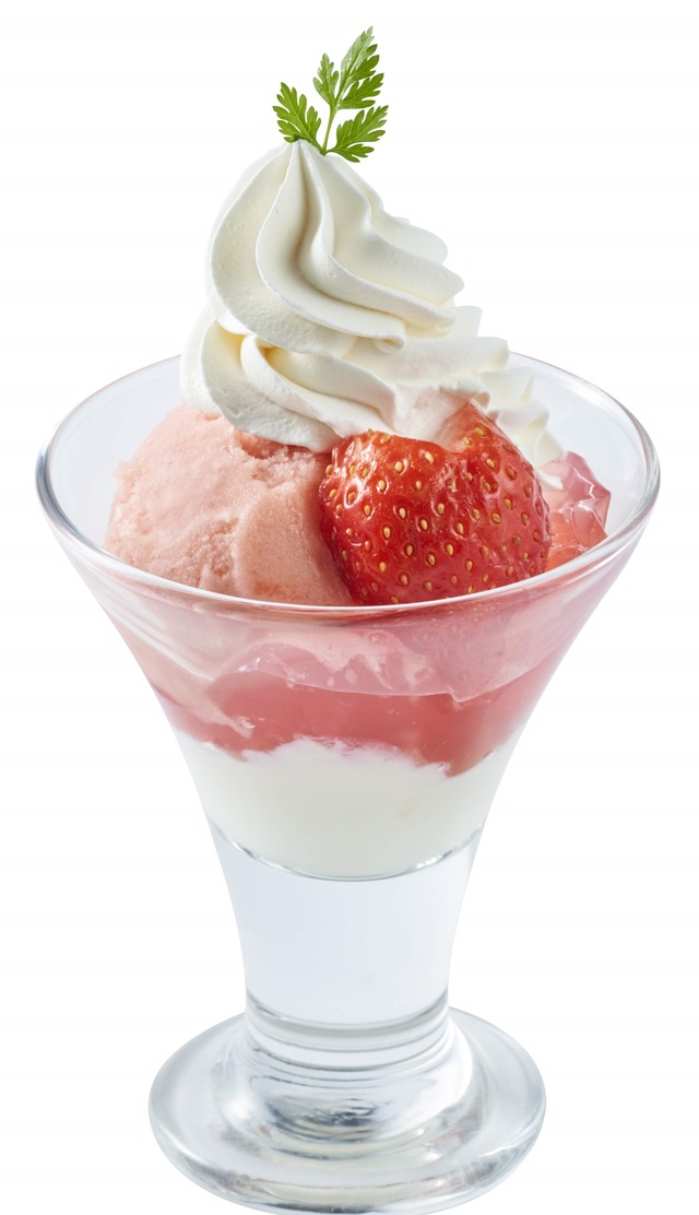 あまおう苺とヨーグルトのミニパルフェ