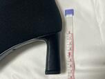 【GU　ポインテッドニットブーツ+E】ヒールの高さは7cm。結構高めです