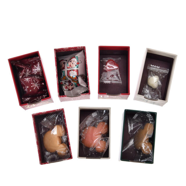 ミッキー&フレンズ アドベントカレンダー DISNEY CHRISTMAS 4,000円