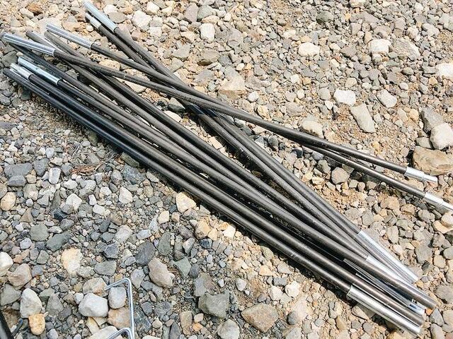 【ワークマン 【WEB限定】BASICドームテント 1人用 （キャノピー110cm）】クロスポールタイプの吊り下げ式構造で簡単に設置できる