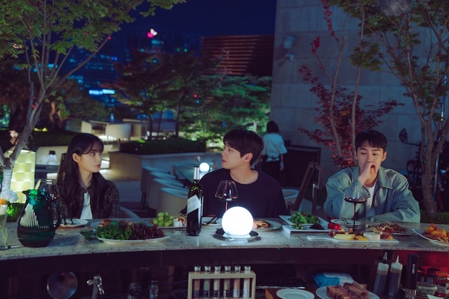 『予期せぬ相続者』ディズニープラス スターで全話独占配信中