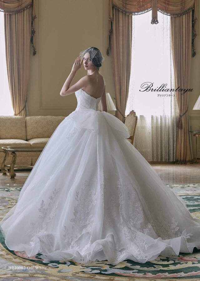 クラウディア|「Brilliantayu (ブリリアンターユ)」新作ウェディングドレス|BRI-0082_OffWhite