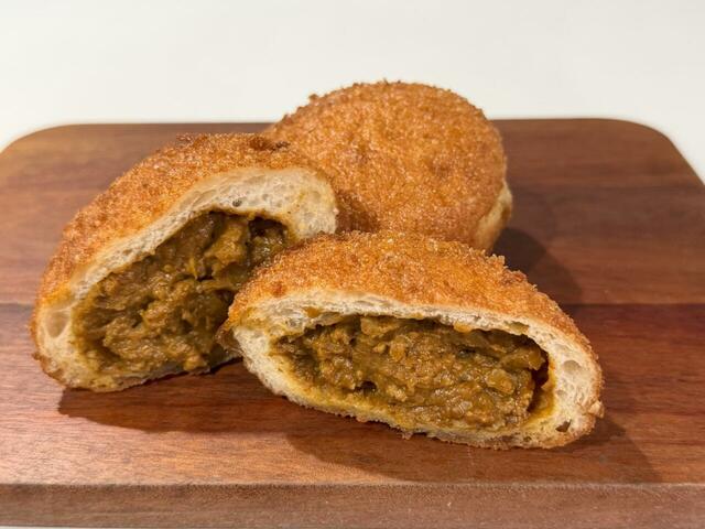 Bakery ON！「ON！カレーパン」