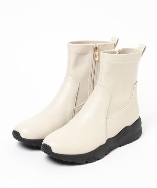 【グローバルワークの冬シューズ販売数ランキング 2位】「エアかる撥水スニーカーブーツ」5,990円（税込）